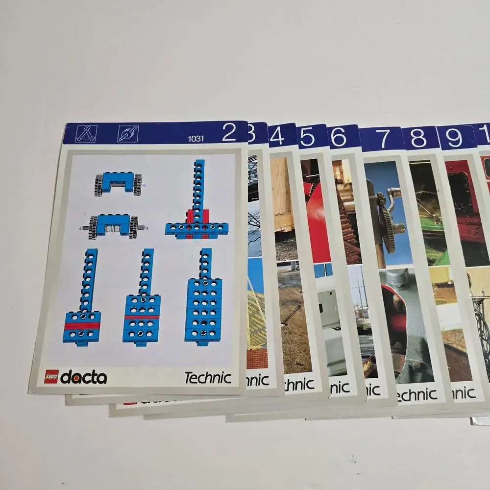 Vintage Lego Dacta Technic 1033 (6) and 1031 (1) Instructions Building Class Set